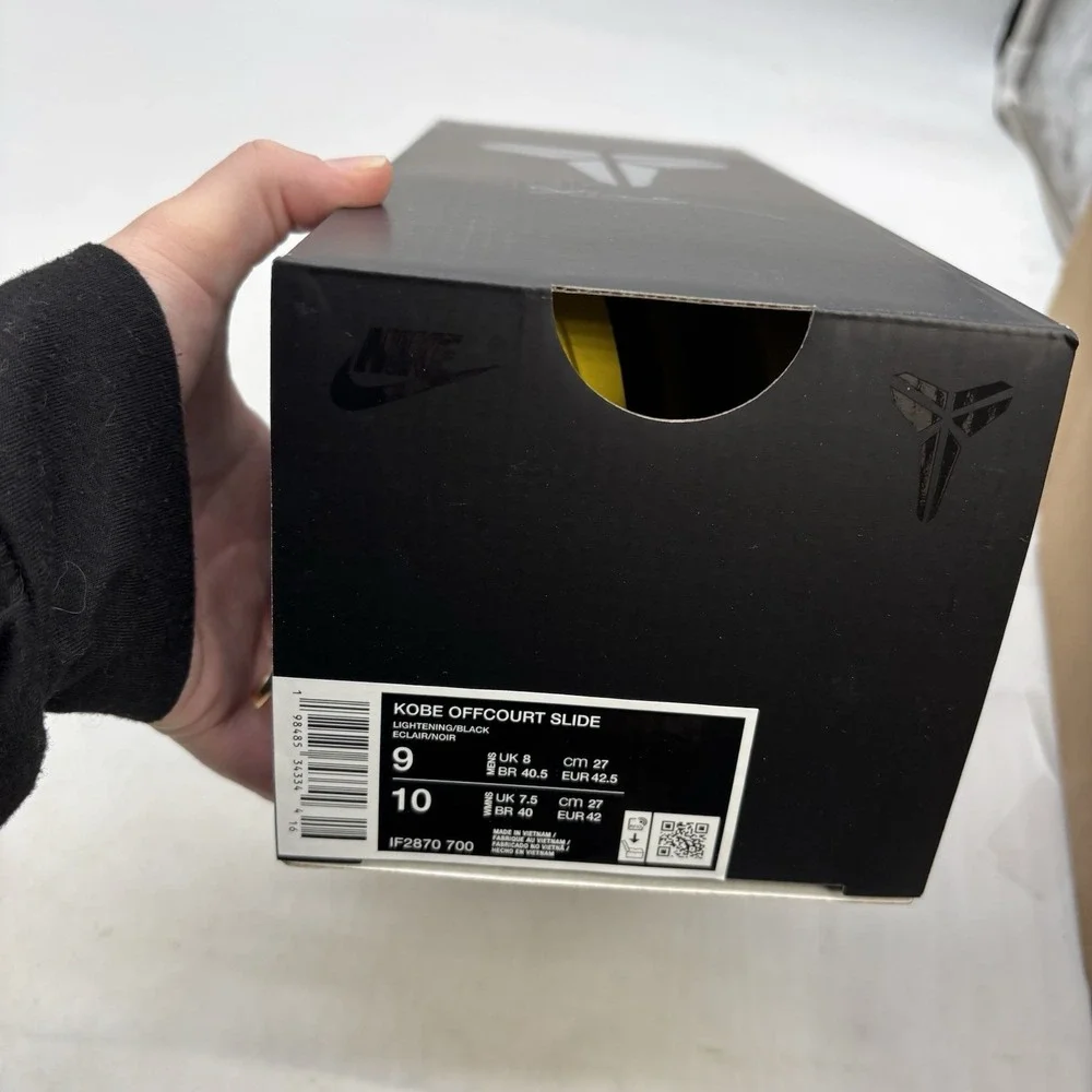 Nike Kobe Off Court Slides Mens 9 Womens 10 Lightning Yellow Black Mamba NEW